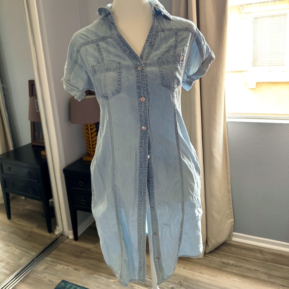 Guess Short Sleeve Cherie Chambray  Shirtdress Light Wash S